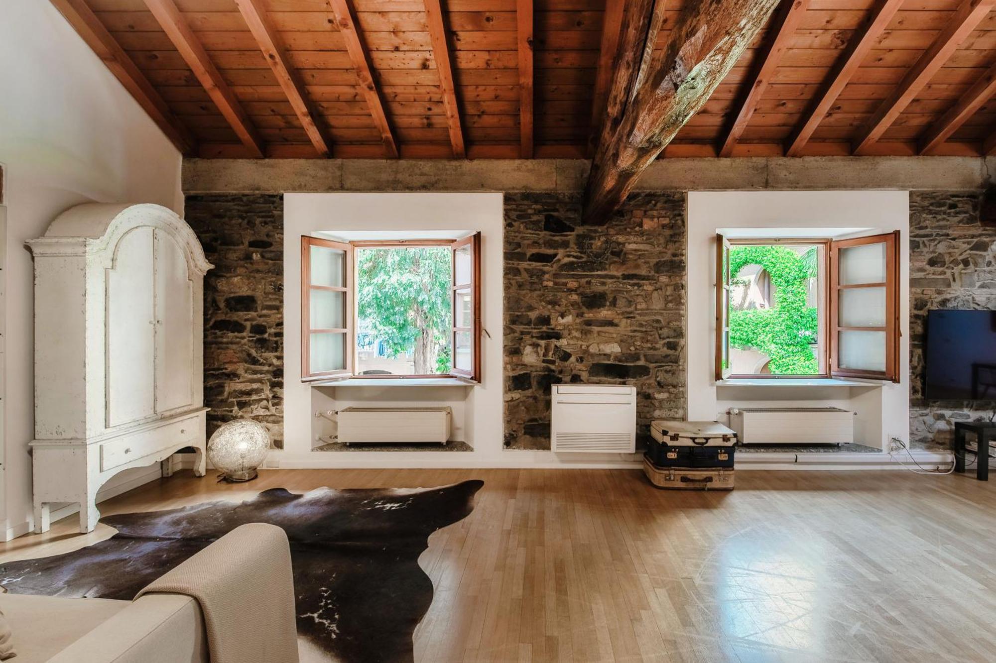 Corte Delle Rondini - Bymyhomeincomo Eksteriør billede